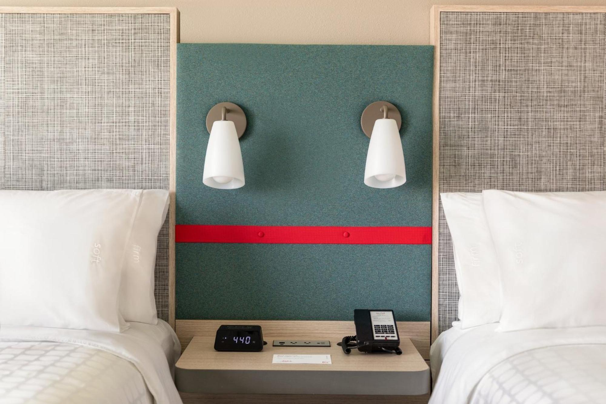 Avid Hotels - Denver Airport Area By Ihg Eksteriør billede